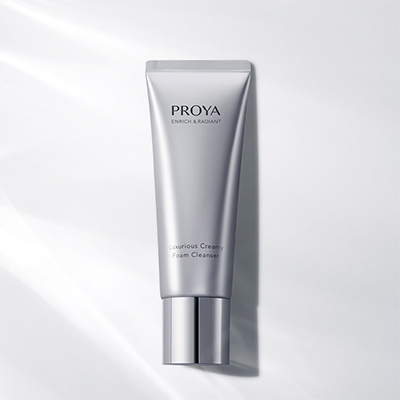 41660全球赢家的信心臻妍焕采奢养洁颜霜